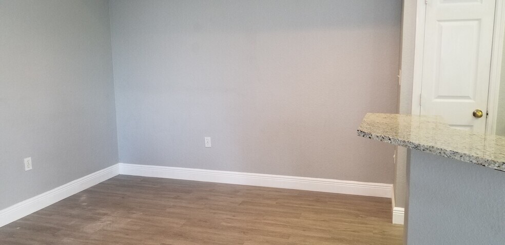 Building Photo - 9058 Lake Chase Island Way