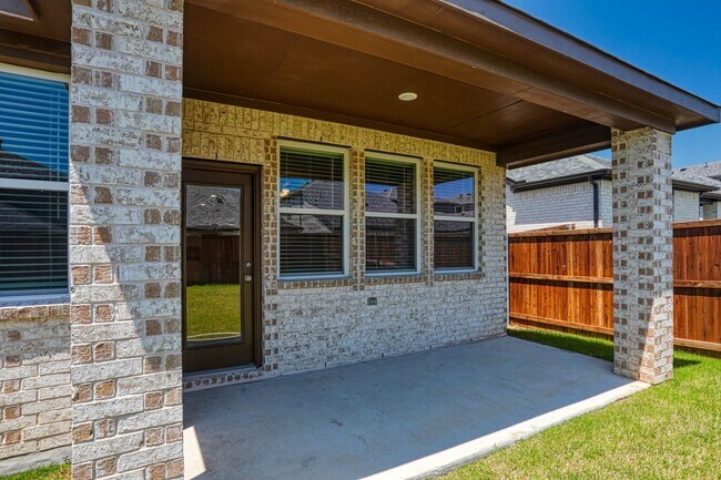 Building Photo - New Construction and Ready for immediate move in!