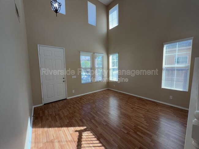 Building Photo - 3882 Strand Way