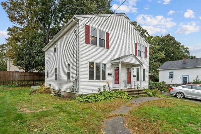 Primary Photo - 95 Blanding Ave