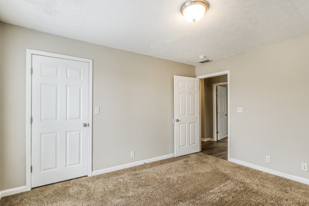 Building Photo - 90 Hillwood Dr