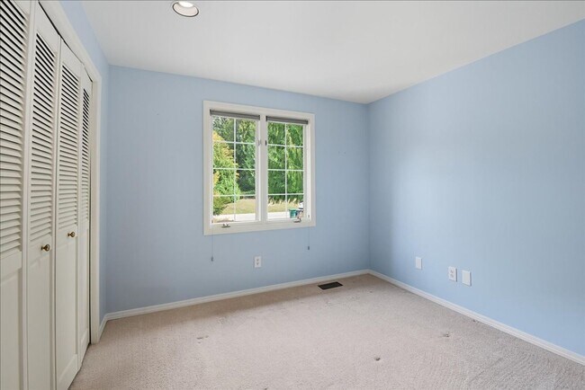 Building Photo - 4bd/2.5ba Woodinville House