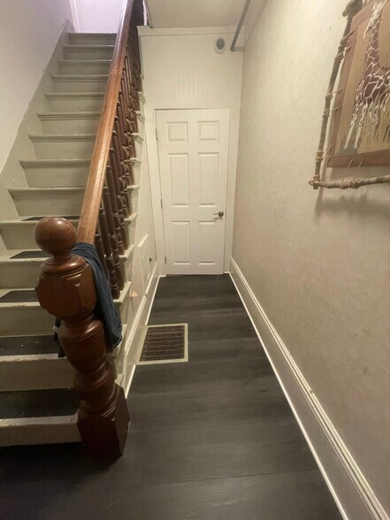 Building Photo - 18 Salmon Falls Rd