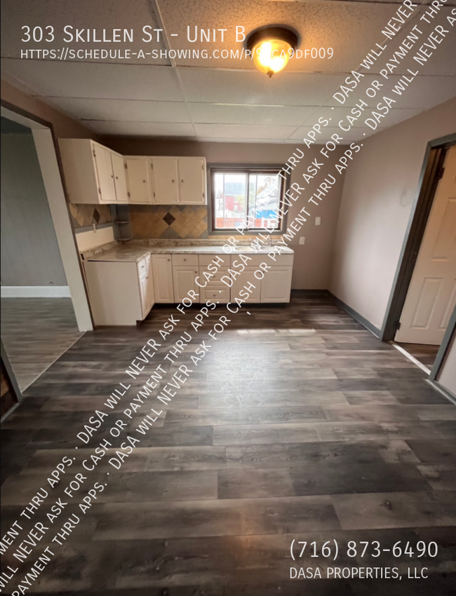 Building Photo - 303 Skillen St