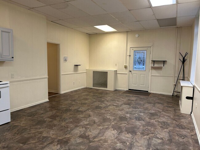 Building Photo - 624 Chestnut St