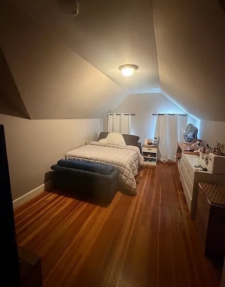 Building Photo - 7 Boulevard Ter