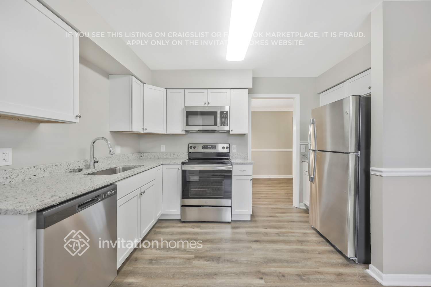 Building Photo - 1004 Carriage Way Ct