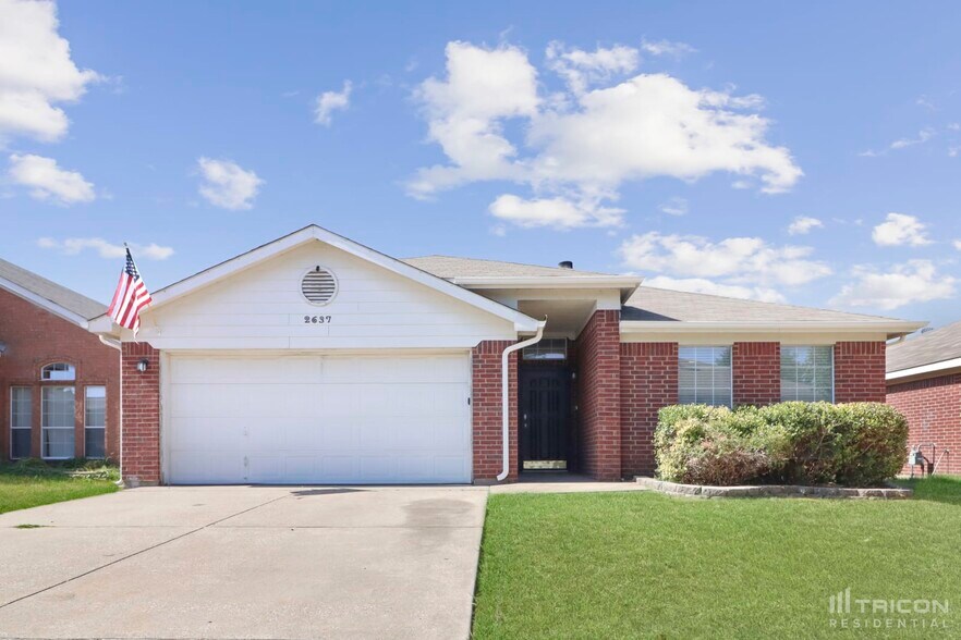 Primary Photo - 2637 Ensenada Ln