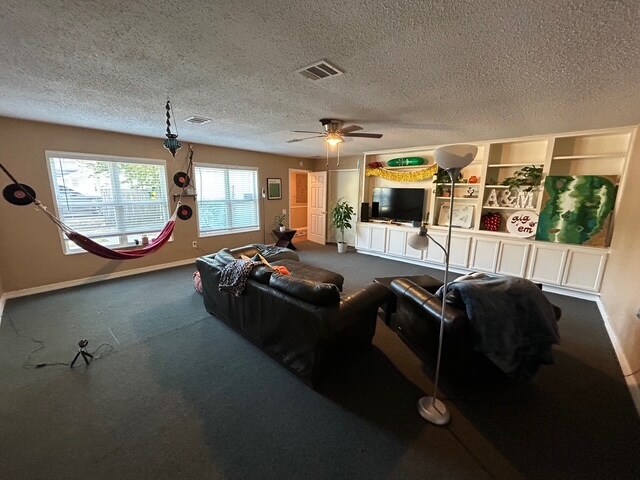 Building Photo - 1606 Lemon Tree Ln