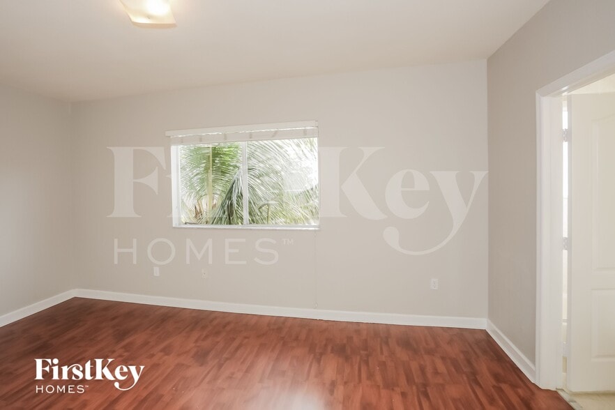 Building Photo - 21471 SW 86th Pl