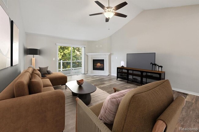 Building Photo - 816 Nelson's Ridge Dr