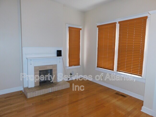 Building Photo - 675 Grady Pl SW