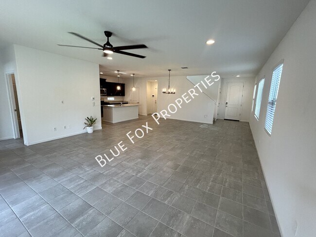 Building Photo - 6973 W Jadewood Ln