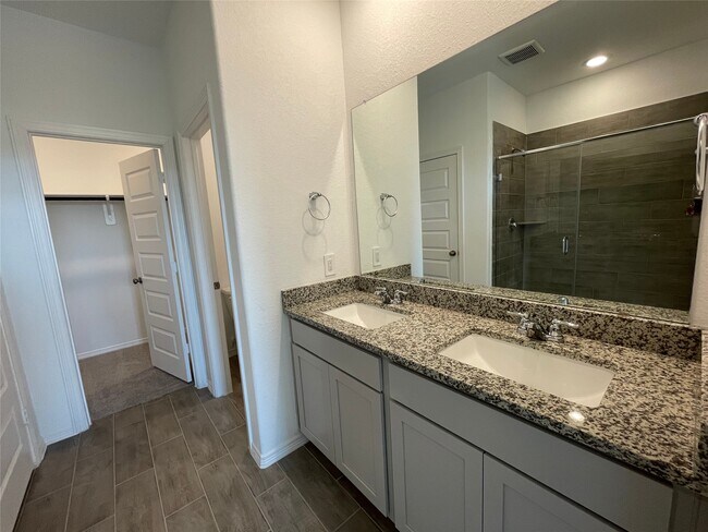 Building Photo - 9645 Caney Trails Rd