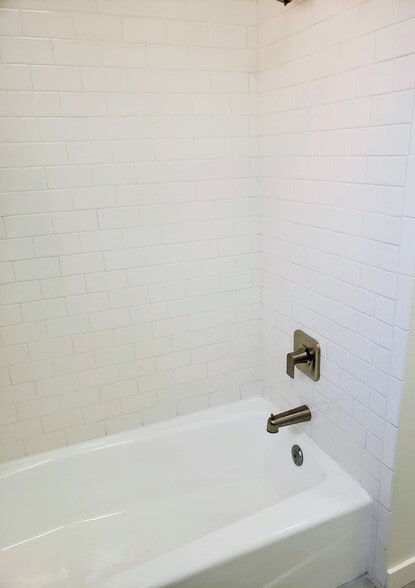 Building Photo - 4403 1/2 W Exposition Blvd