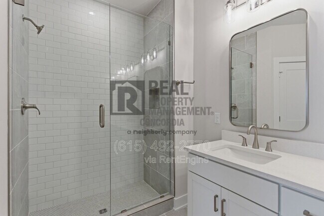 Building Photo - 110 Zola Aly