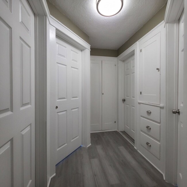 Building Photo - Cleveland Heights 3-Bed Single-Family