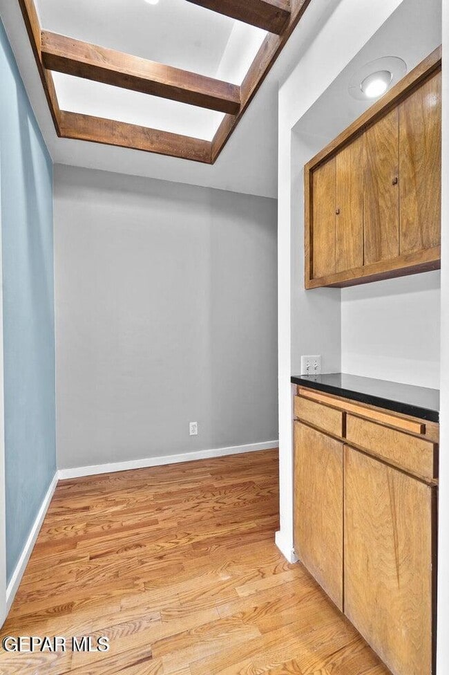 Building Photo - 528 Stonebluff Rd