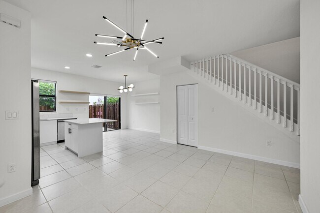 Building Photo - 13234 SW 285th St