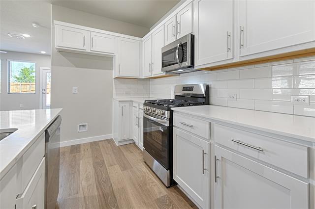 Building Photo - 806 Pne Bch Dr