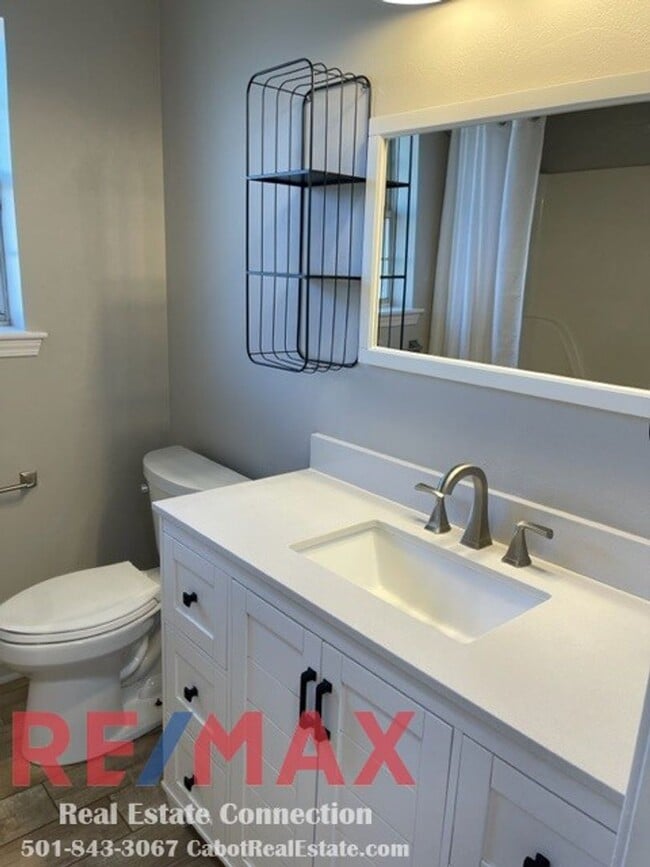 Building Photo - Sorry No Smoking and Pets Permitted with R...