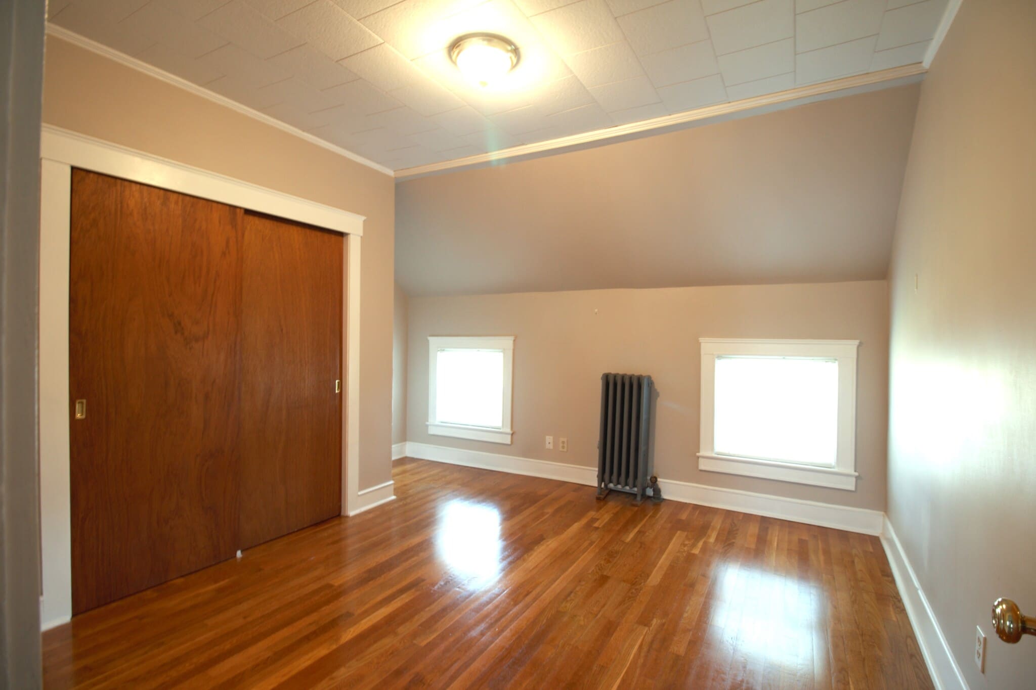 Bedroom1 - 112 Prospect St