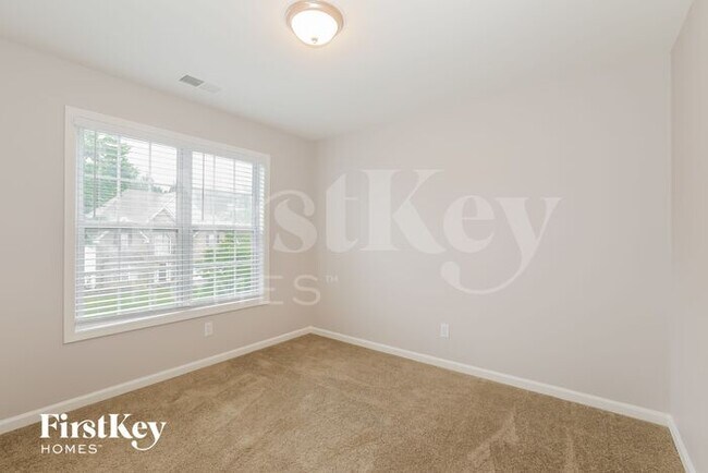 Building Photo - 3442 Sandwedge Ct