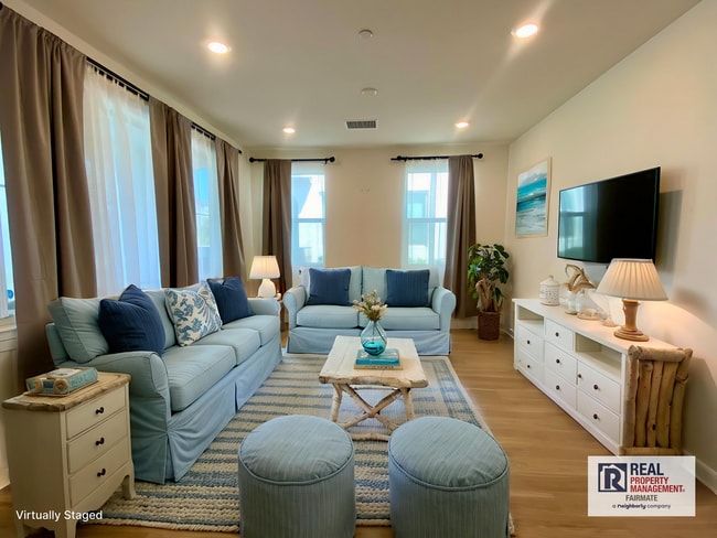 Building Photo - Modern 3-Bed, 3-Bath Home with Garage & Re...
