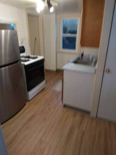 Building Photo - 414 2nd St