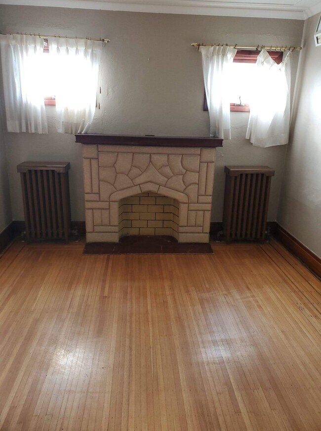 #2 Living Room - 1168 Walden Ave