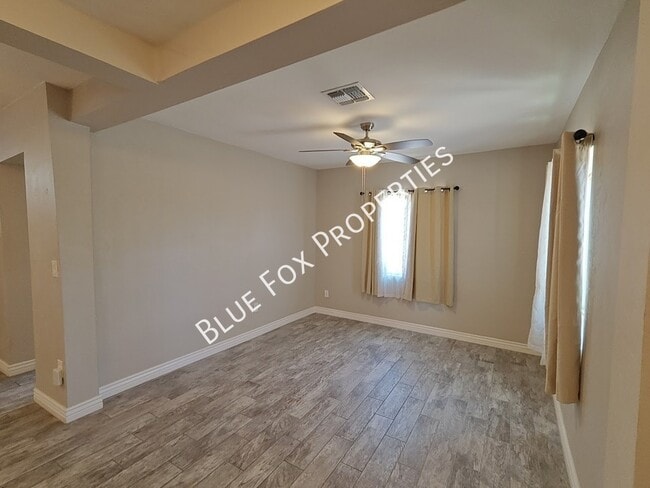 Building Photo - 619 S Highland Ave
