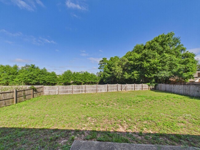 Building Photo - 4546 Live Oak Church Rd