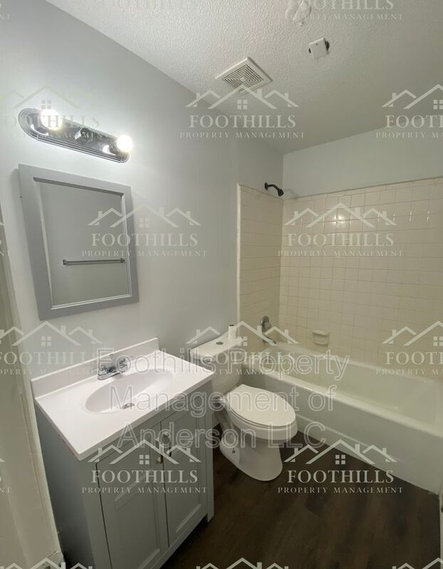 Building Photo - 3910 Seminole Ave