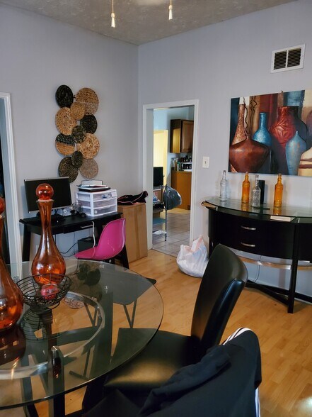 Building Photo - 2862 N Olney St