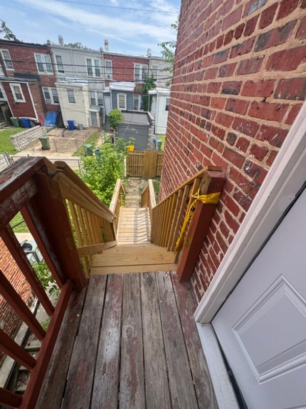 Building Photo - 2547 Park Heights Terrace
