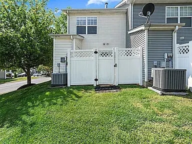Building Photo - 3253 Harpeth Springs Dr
