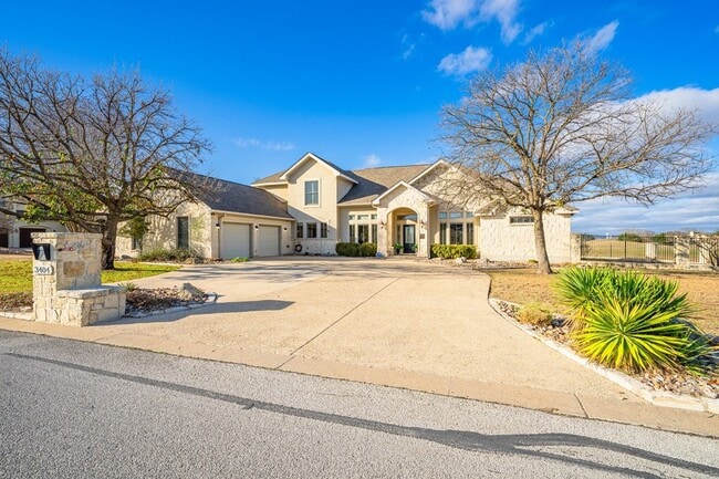 Building Photo - 3404 Comanche Trace Dr
