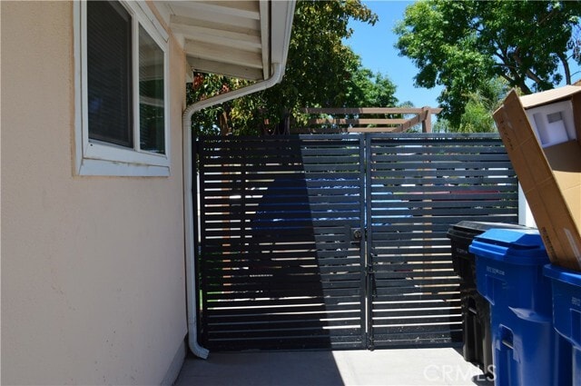 Building Photo - 20624 Kittridge St