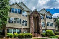 Building Photo - 624 Ivy Glen Dr