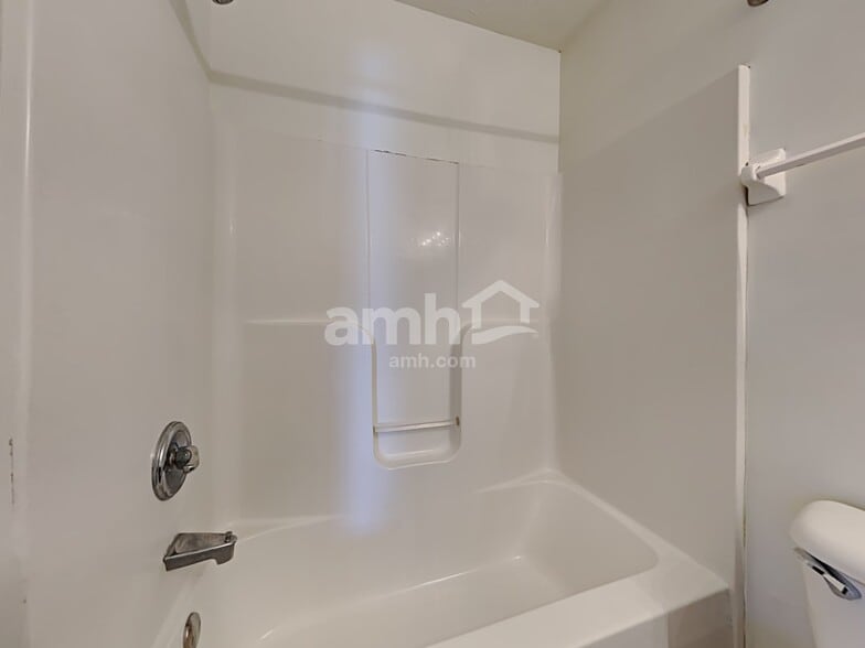 Building Photo - 7797 Highbrook Dr