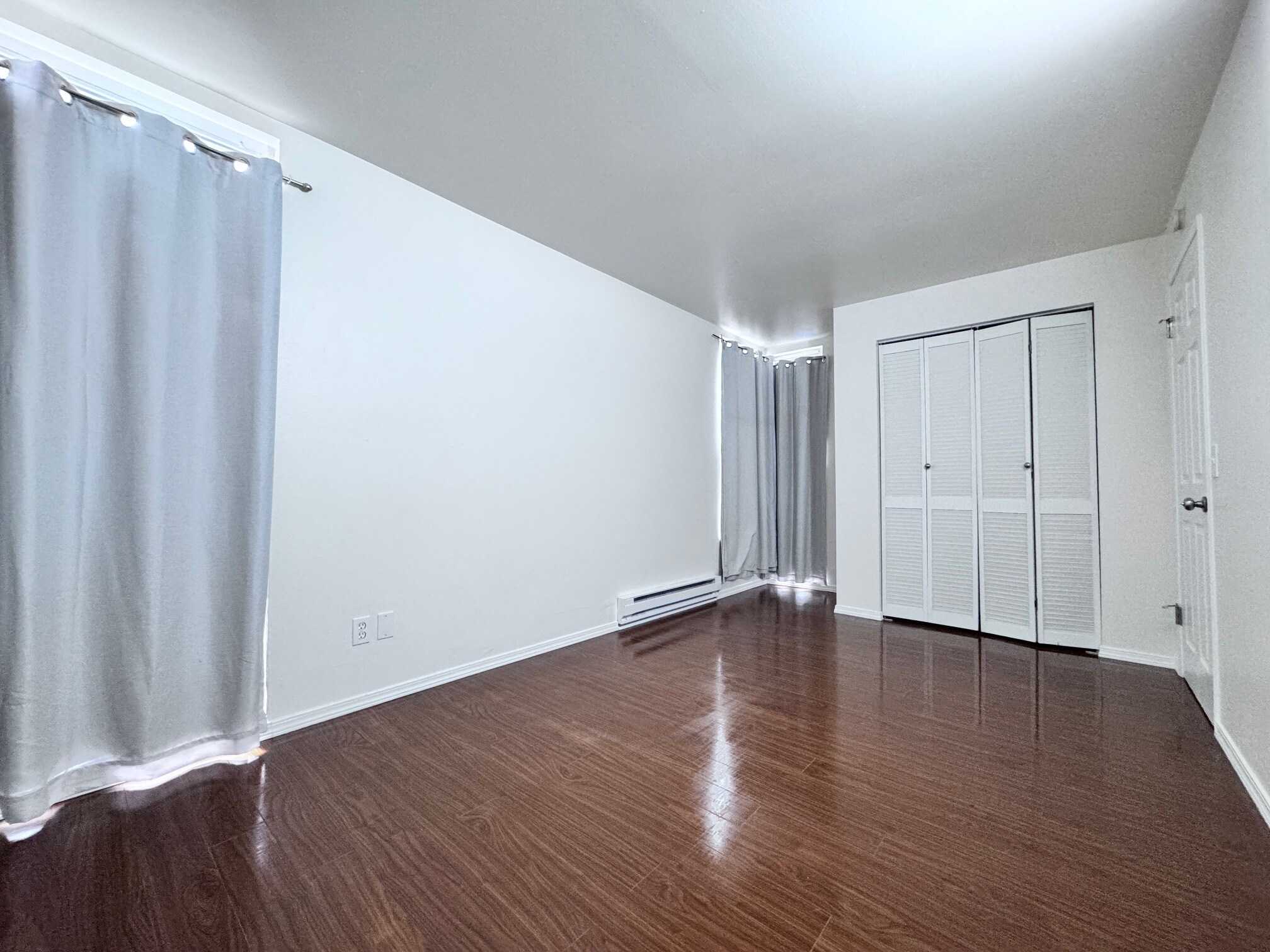 Building Photo - 3046 NE 143rd St