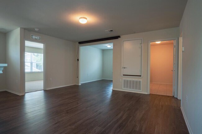 Building Photo - 10509 Abana Way