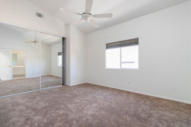 Building Photo - 32579 Valentino Way