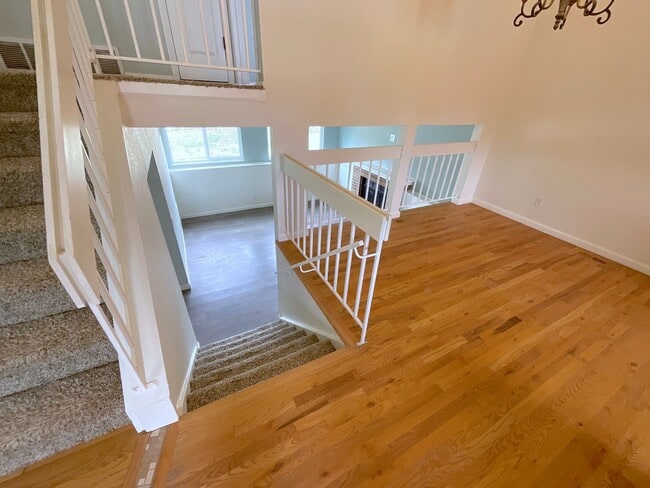 Building Photo - 3 Bedroom Home Available Near Briargate Bl...