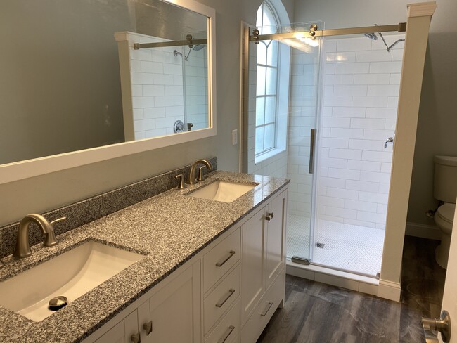 Building Photo - 1722 White Heron Bay Cir