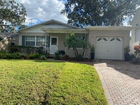 Building Photo - 612 Stetson St