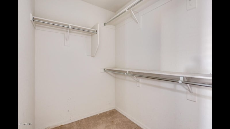 Building Photo - 1933 W Davis Rd