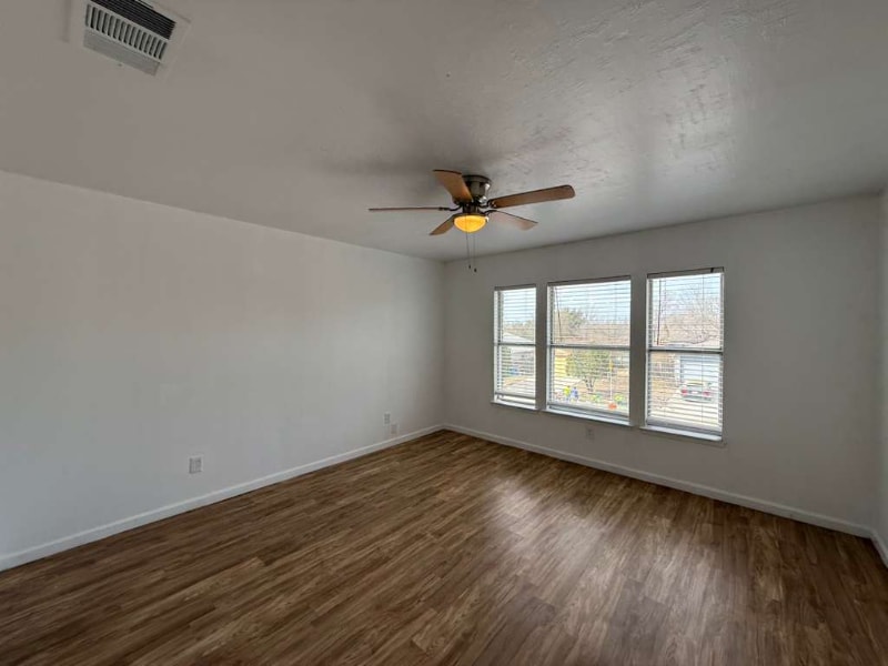 Building Photo - 5910 Summer Fest Dr