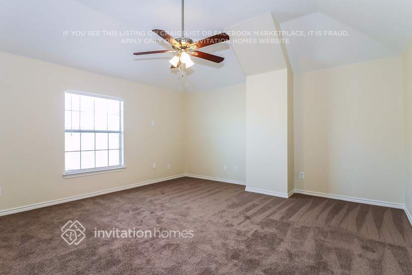 Building Photo - 6829 Muleshoe Ln