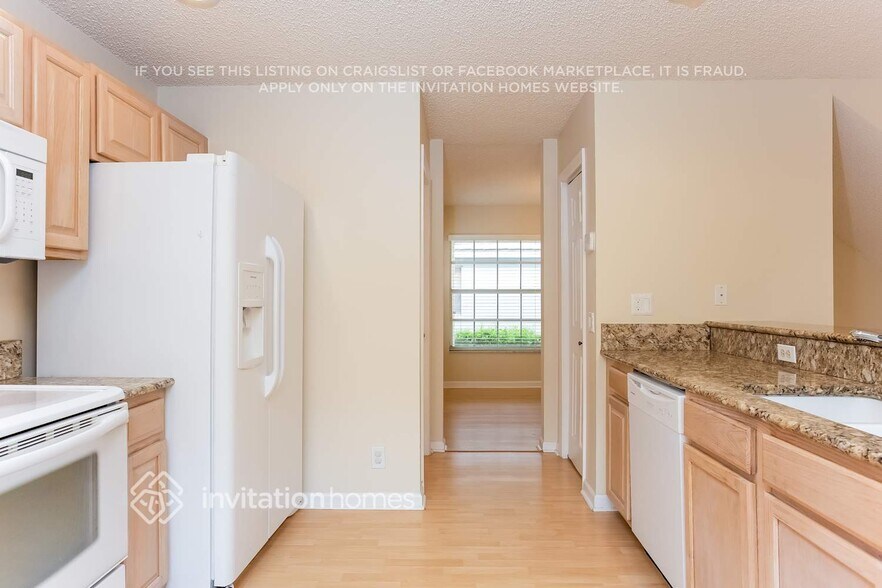 Building Photo - 9358 Arborwood Cir